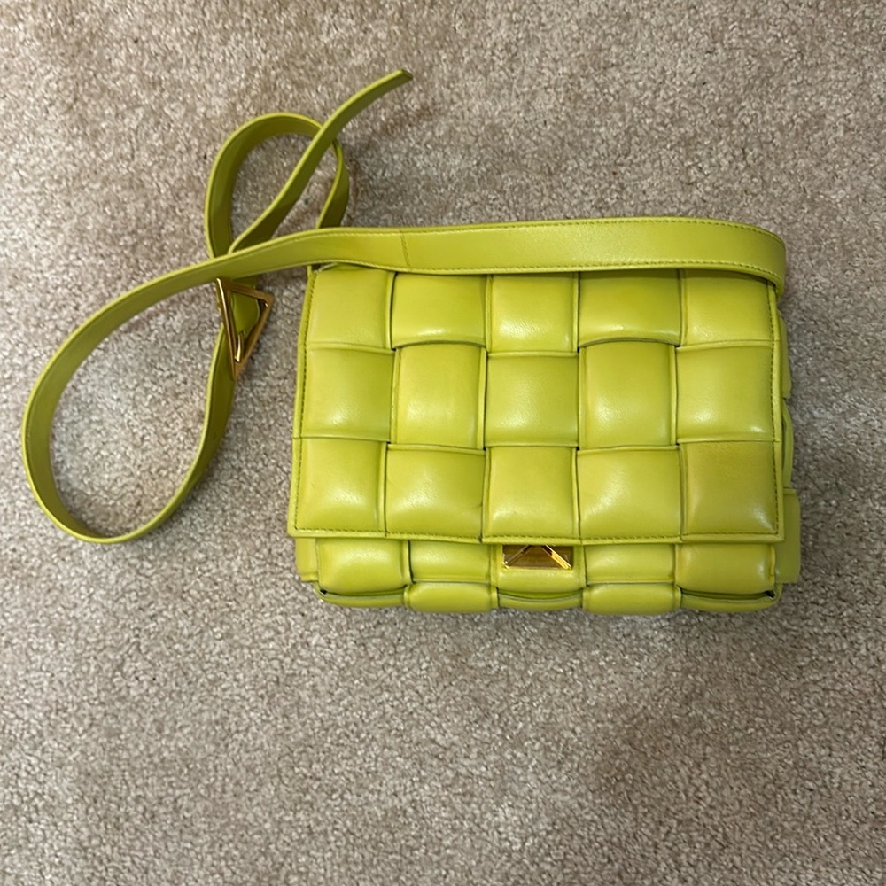 Authentic Bottega Veneta Cassette Bag